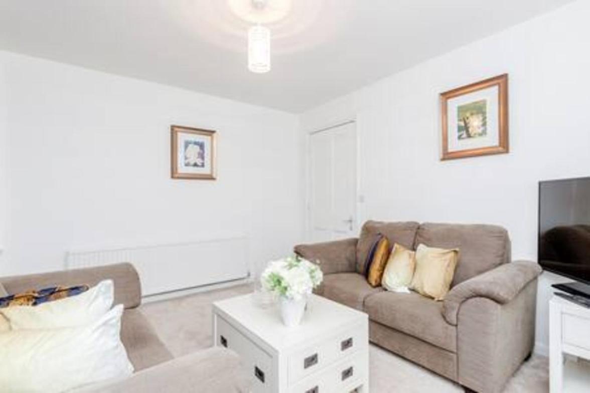 Large 2bed1.5bath With Garden In Ovalvauxhall *